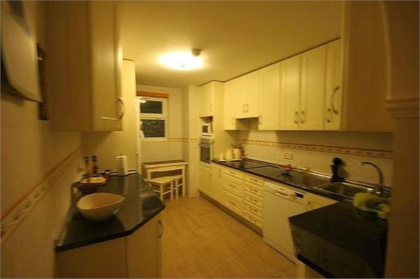 3 bedroom Apartment For Sale: South.. - 2