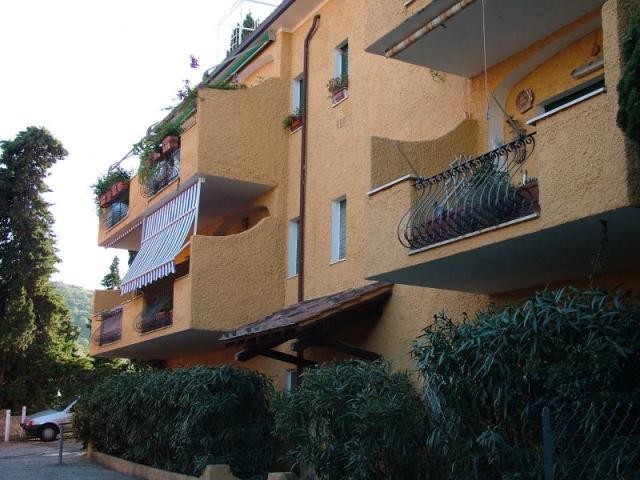1 Bedroom - Apartment - For Sale