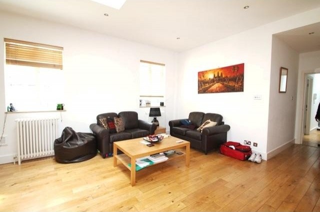 1 bed flat to rent - 2