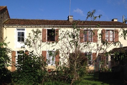 Ruffec property to renovate, just 5..