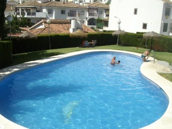 2 Bed Apartment for sale in Benalmadena..