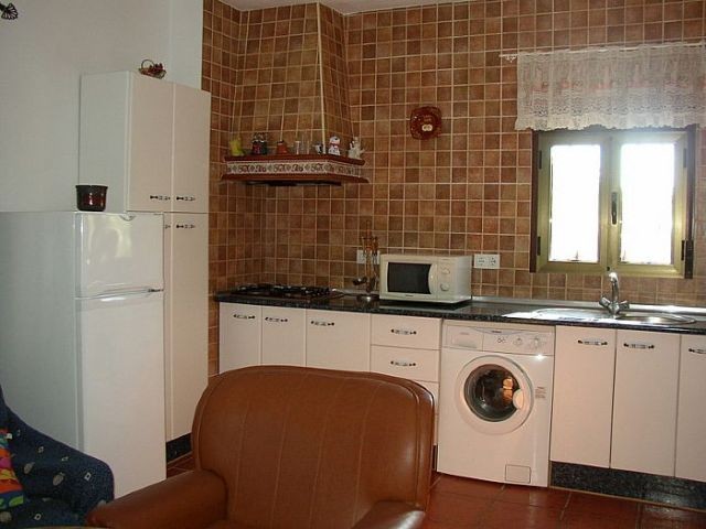 8 Bed Villa for sale in Alora - 2