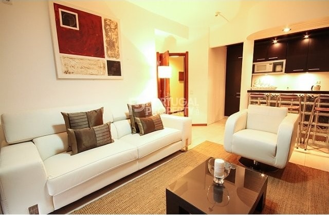 Stunning Renovated Apartment In The.. - 2