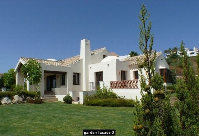 Villa for sale in Benahavis, Malaga..
