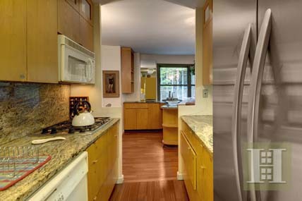 3 bedroom Apartment For Sale: 180 WEST..