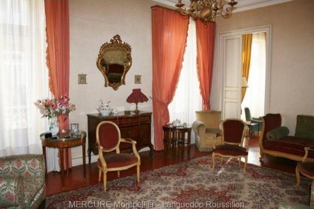 4 bedroom Flat For Sale: 34000..