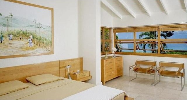 4 bedroom Property For Sale: Thespina.. - 2
