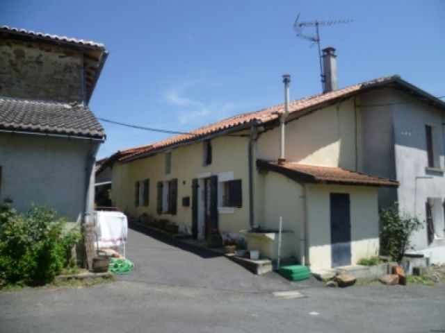 EC0135al Renovated Cottage, 2 Old..