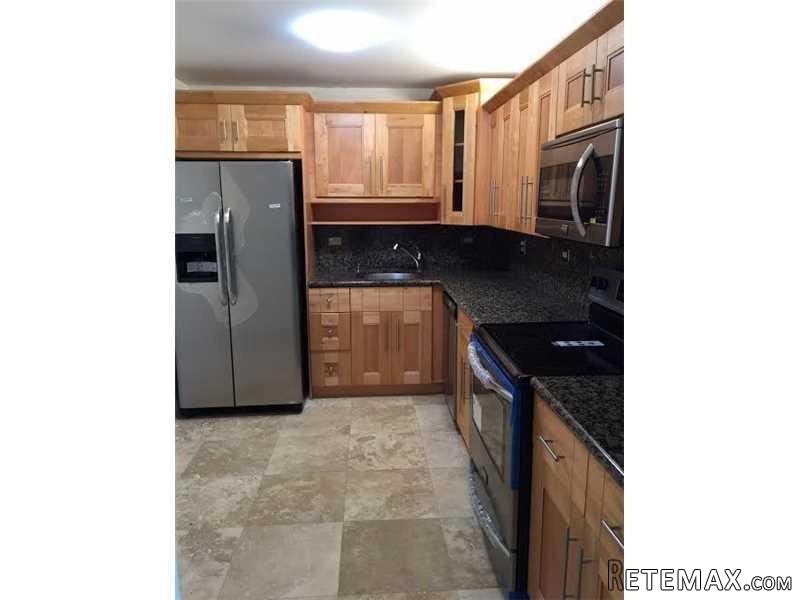 6039 Collins Ave, Unit 1701, Miami..