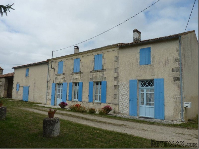 Stone House For Sale St Jean D Angely - 2
