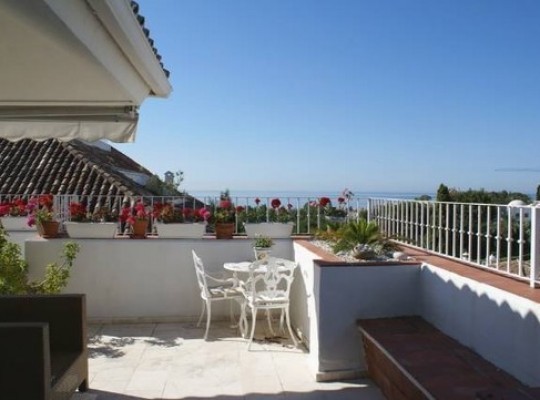 Apartment for sale in The Golden Mile..