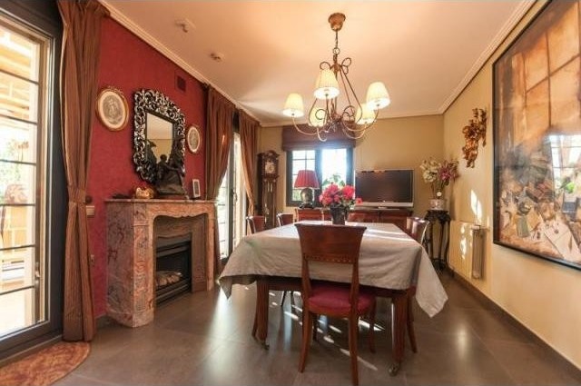 5 bedroom Detached House For Sale:.. - 2