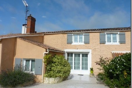 Stone House For Sale St Jean D Angely - 2