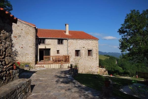Renovated Catalan Farmhouse With.. - 2