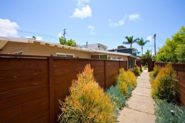 25-27 Briggs Encinitas, California.. - 2