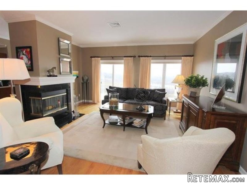 2 bedroom Condominium For Sale:Somers.. - 2