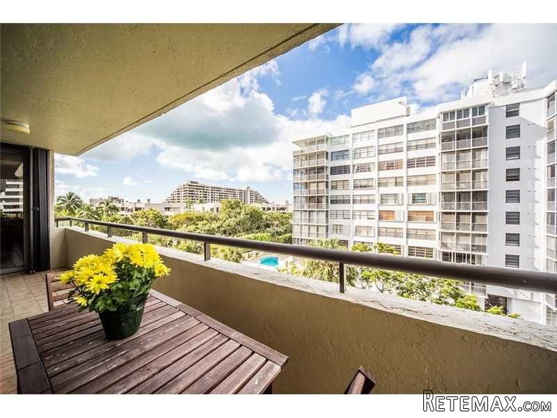 2 bedroom Flat For Sale: 170 Ocean Lane.. - 2