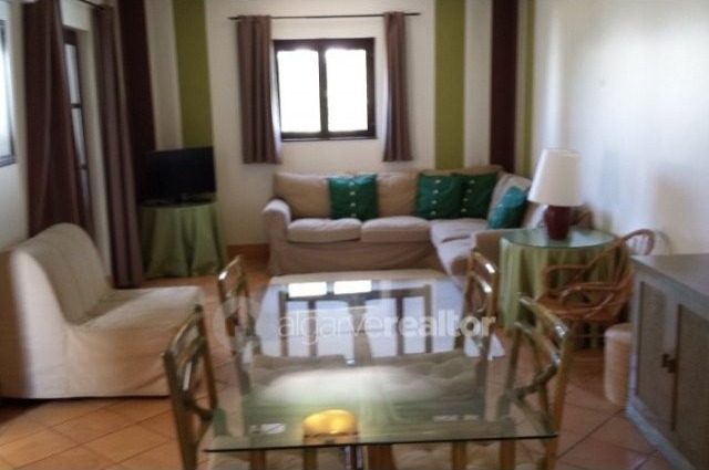 2 Bedroom Apartment In Pine Cliffs.. - 2