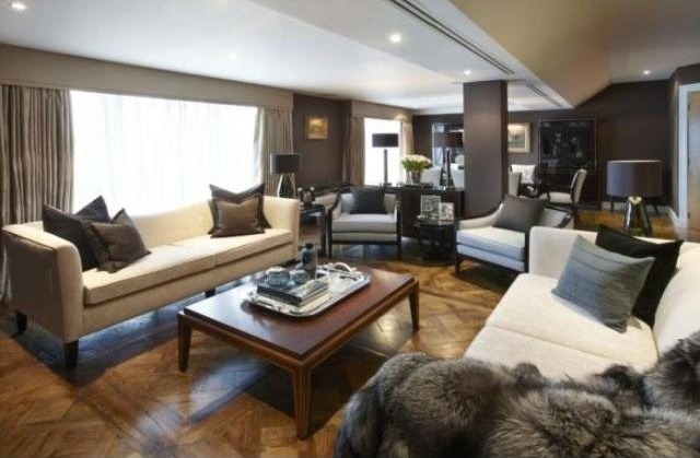 3 bed flat to rent in Hans Crescent..