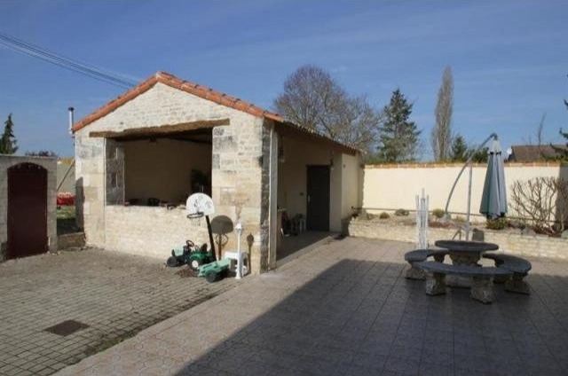4 bedroom House For Sale: 86380 SECTEUR.. - 2