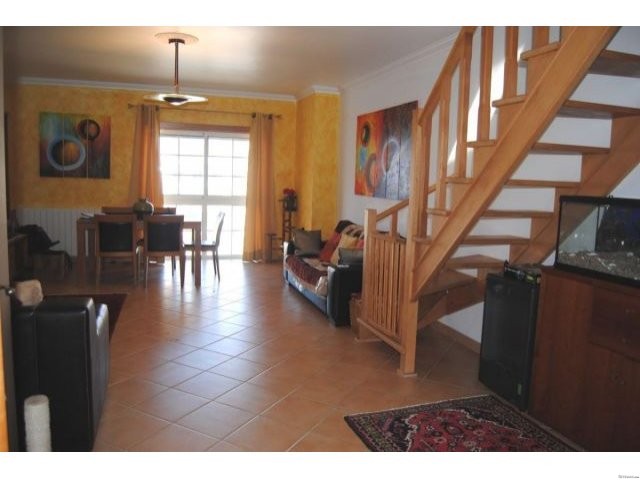 1317 - 3 bedroom duplex apartment - 2