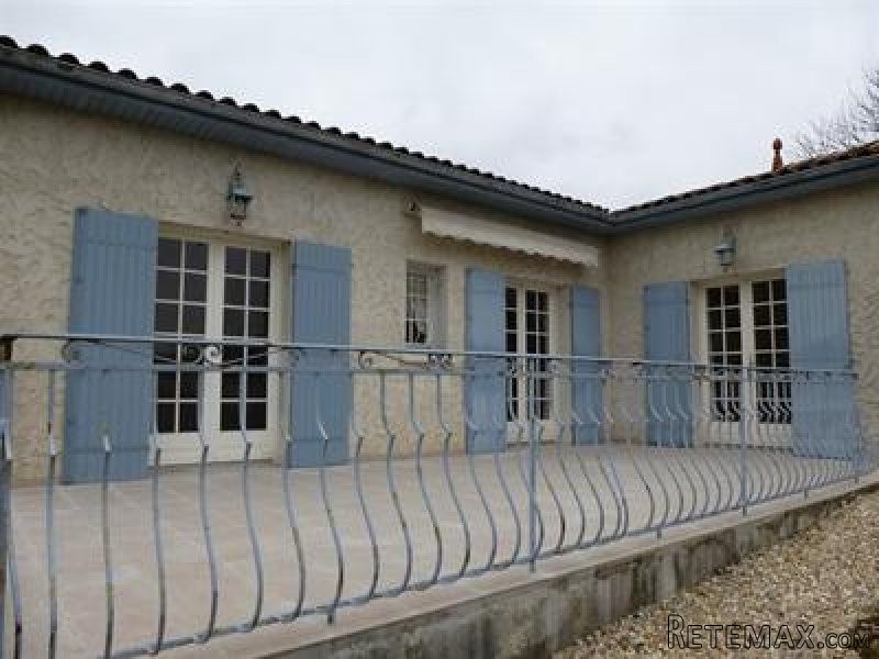 2 Bedrooms - House - Poitou-Charentes.. - 2