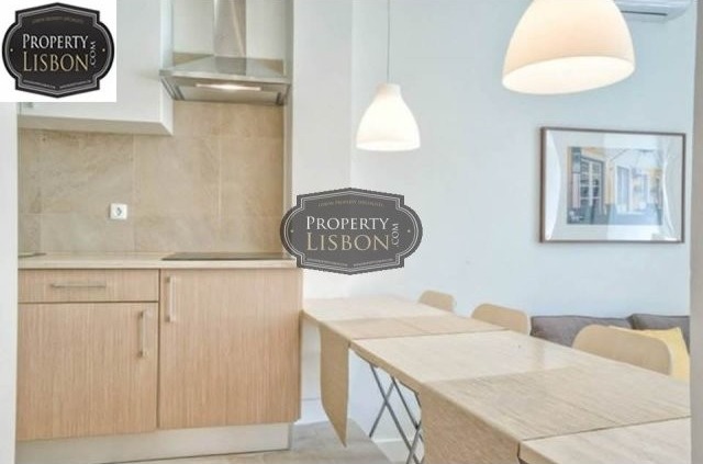 Remodeled 2 Bedroom Lisbon Apartment in..