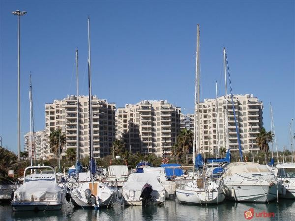 2 bedroom, 2 bathroom Apartment 75m2