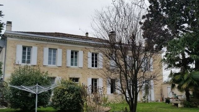 Property With B&b + Apartment And.. - 2