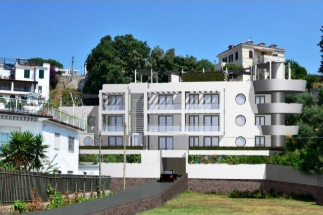 Stable / Palace for sale in Gaeta..