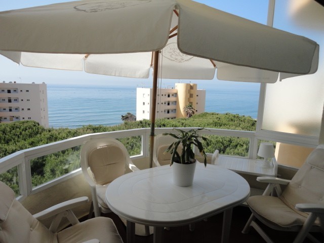 1 Bed Apartment for sale in Calahonda