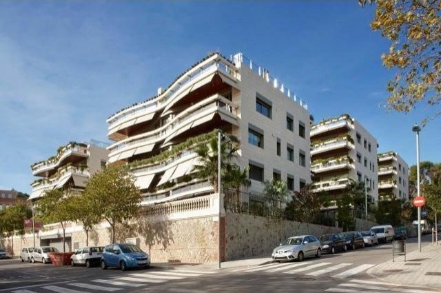 2 Bedrooms Property - Catalonia - For..