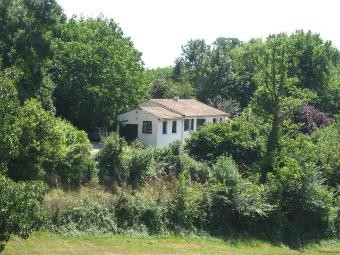 Beautiful Bungalow With Stunning Views..