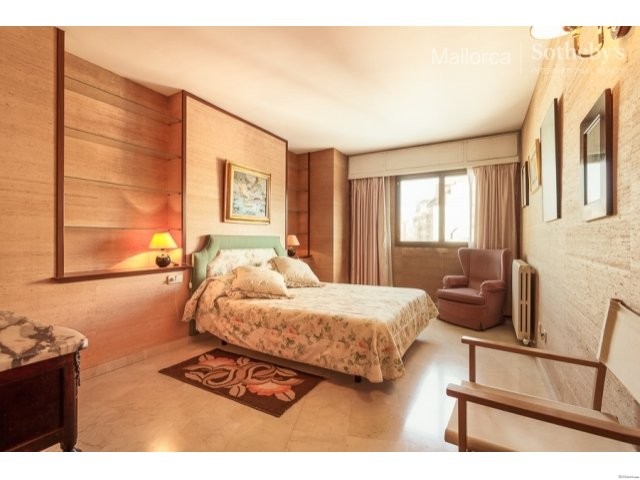 Bright apartment with terrace and views - 2