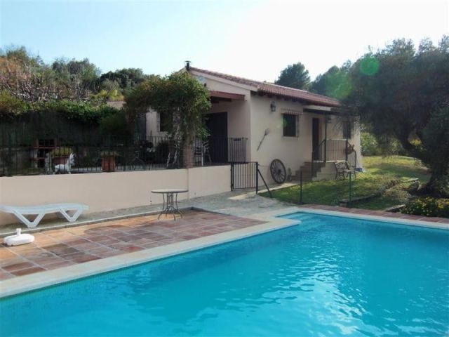 Villa - A totally refurbished, cosy..