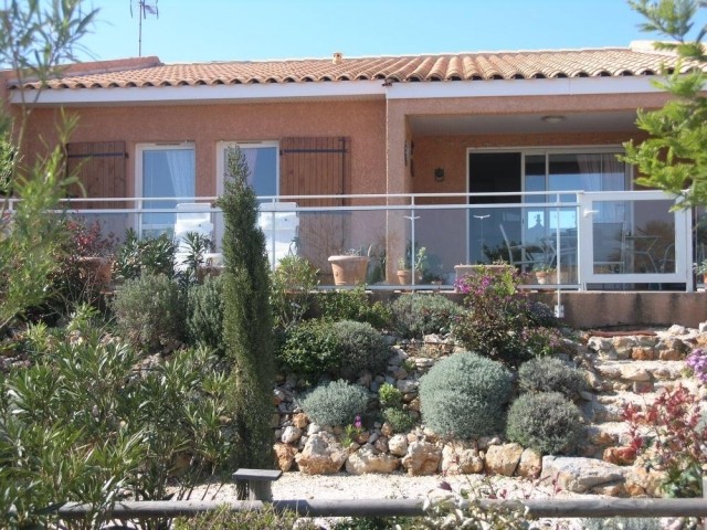 Villa Moderne Avec Jardin, 3 Chambres..