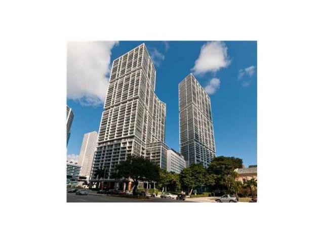 2 bedroom Flat For Sale: 495 BRICKELL..