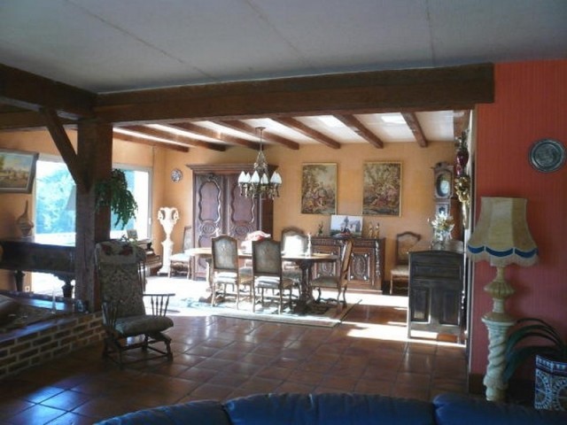 Stunning Property on 3.5 Hectares - 2