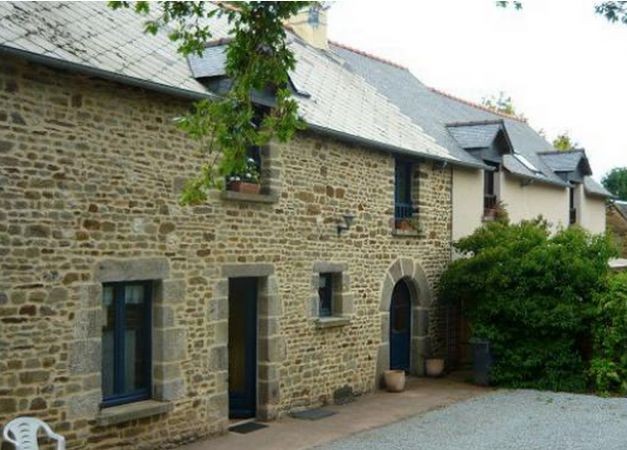 Farmhouse, Guest Cottage, Outbuildings