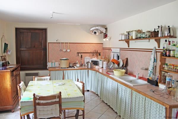 Pays Mellois (79). For sale : Rural.. - 2