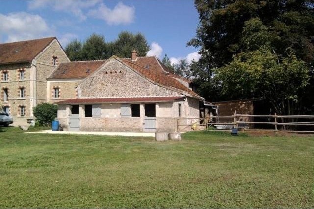 5 bedroom House For Sale: 77320 SEINE.. - 2