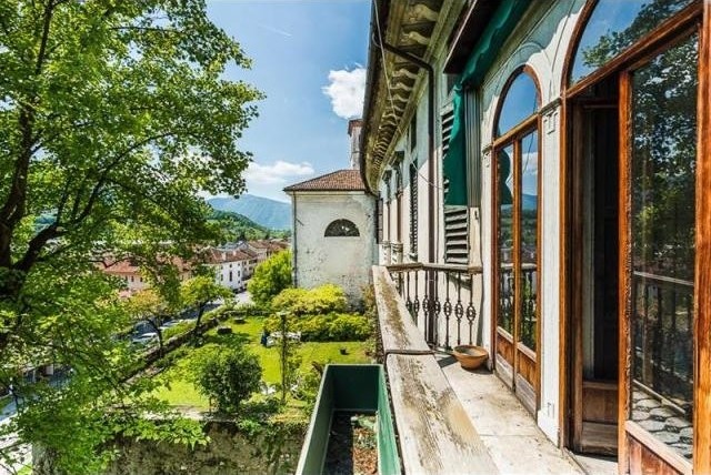 6 bedroom House For Sale: Veneto..