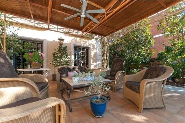 5 bedroom Detached House For Sale:..