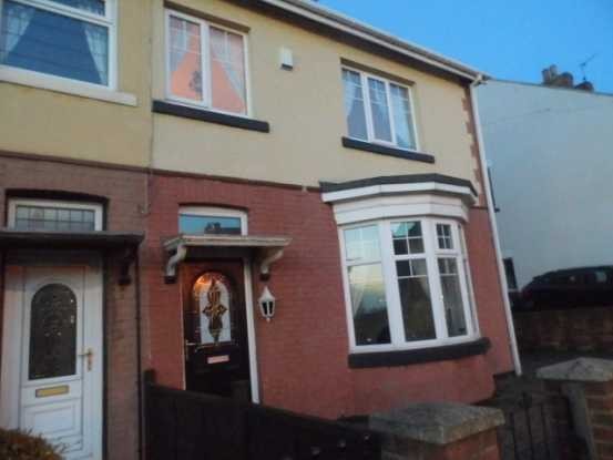 3 bedroom, Semi-detached House house..