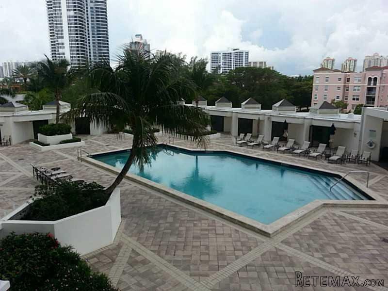 19500 Turnberry Wy, Unit 4-C, Aventura.. - 2