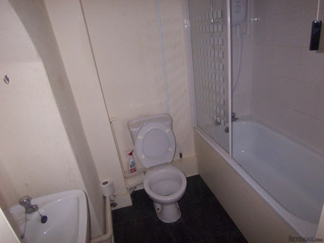1 bedroom flat in SHEERNESS - 2