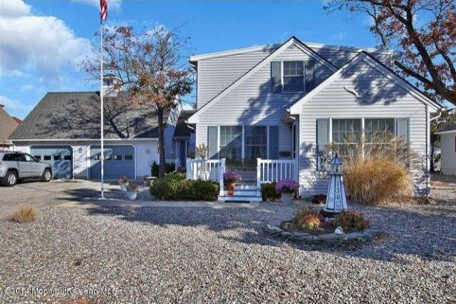 3 bedroom Flat For Sale: 130 Trinidad..