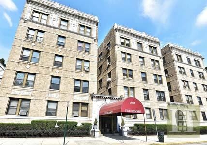 1 bedroom Apartment For Sale: 2787..