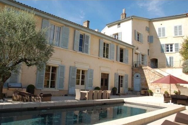 6 bedroom Character For Sale: 69350 LYON