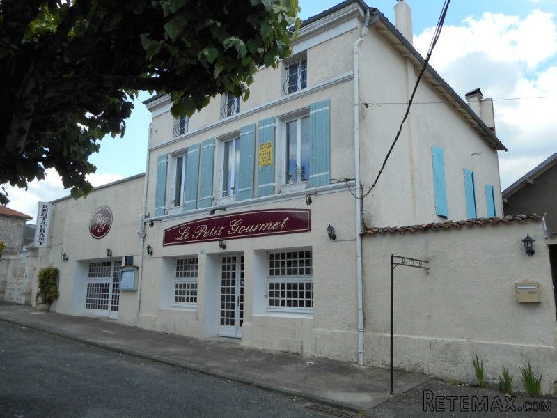 Stone House For Sale St Jean D Angely - 2